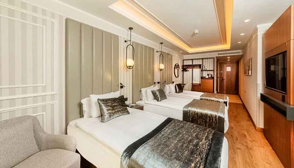 هتل موکارناس پرا استانبول